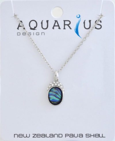 OVAL WITH CRYSTAL PENDANT