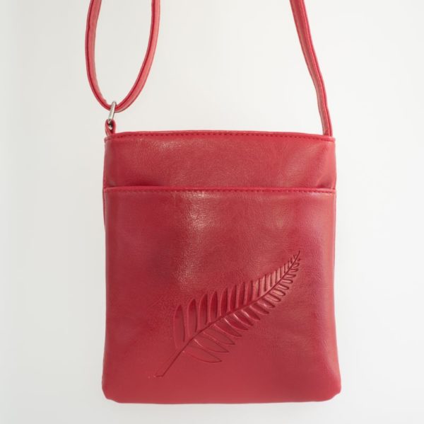 RED FERN EMBOSSED MEDIUM BAG