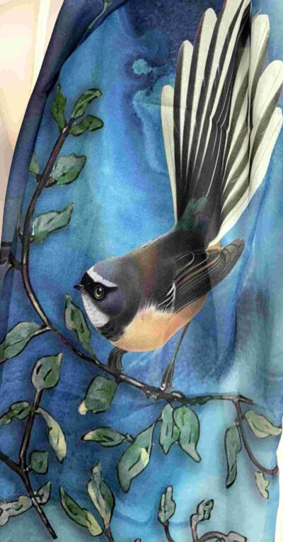 FANTAIL SCARF